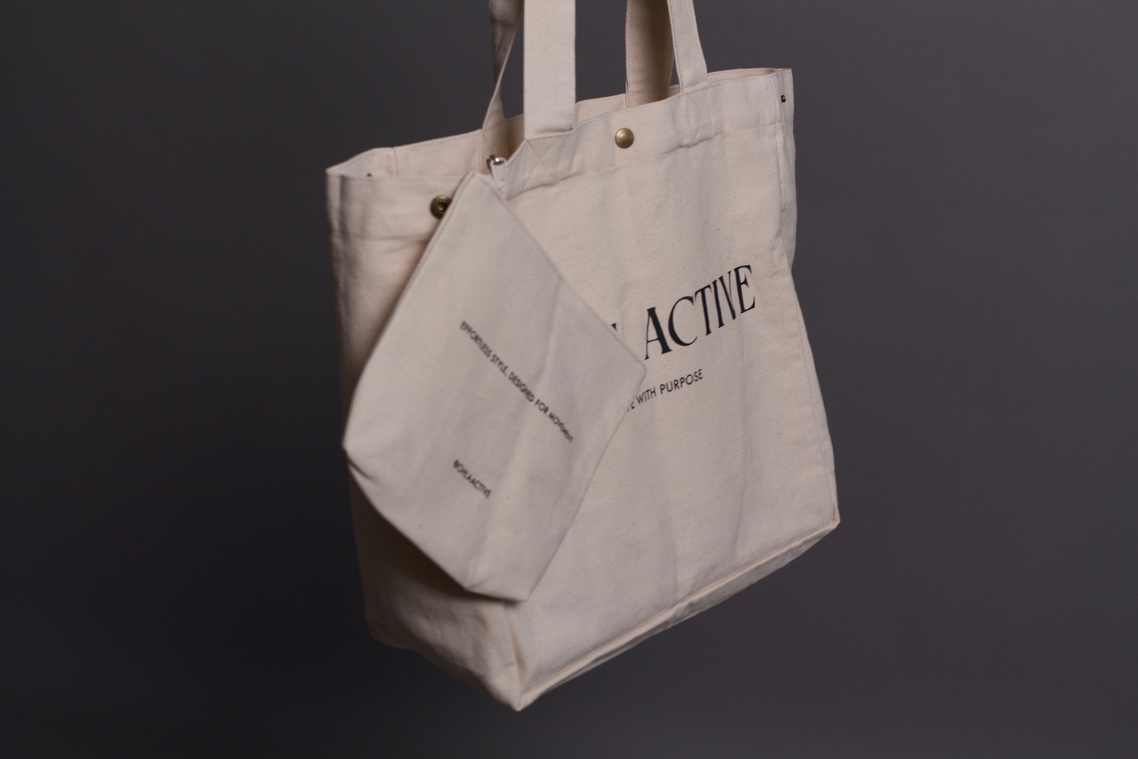 The Everyday Oversize Tote