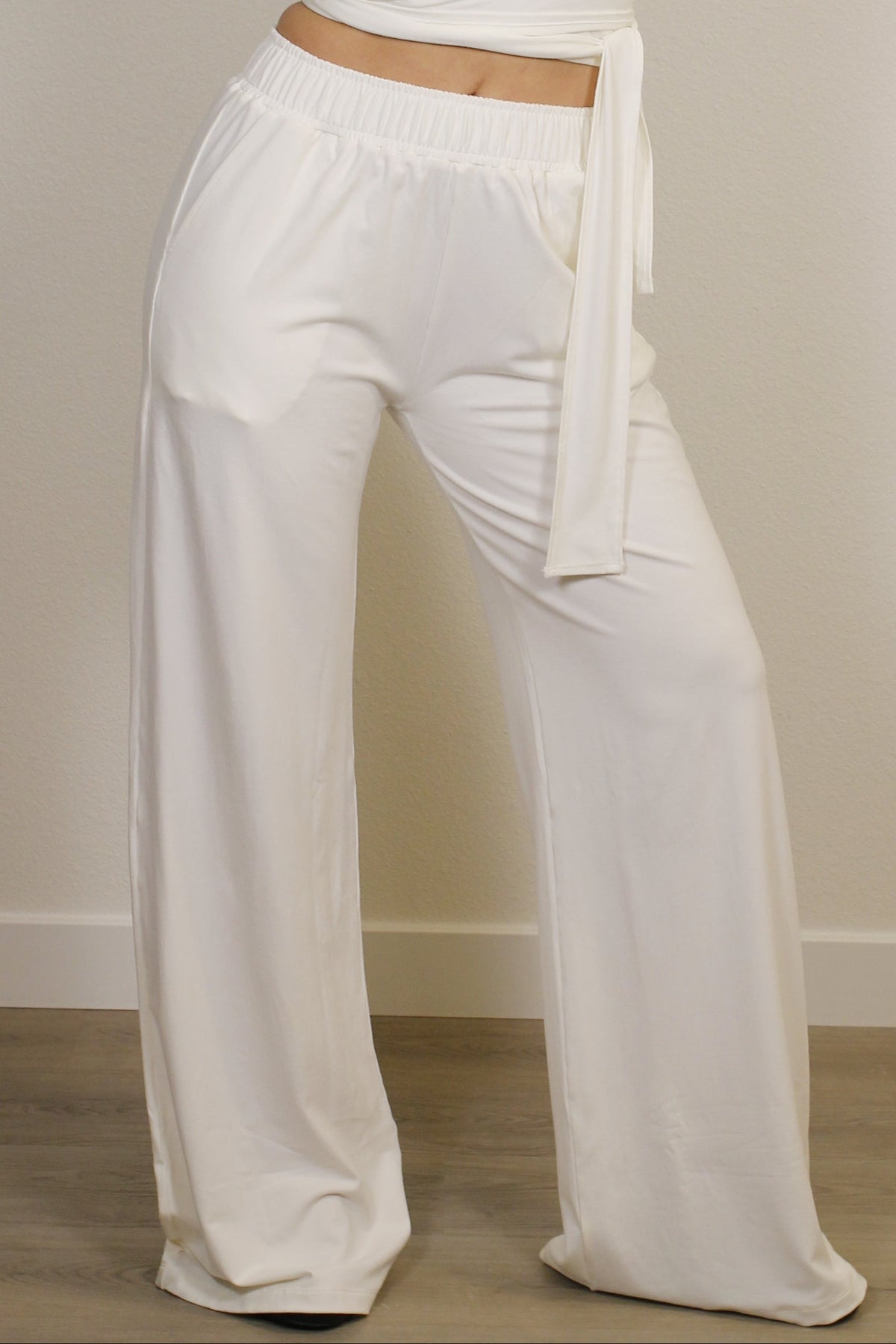 QUILLA WIDE-LEG PANTS OFF WHITE
